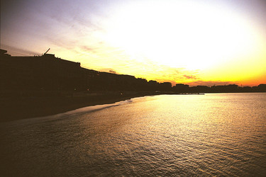 Similar image 8035634