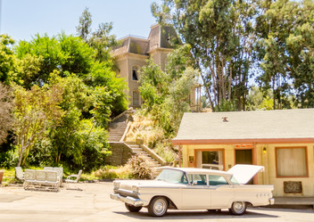 Similar image 8036216