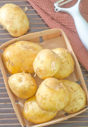 Similar image 8037068