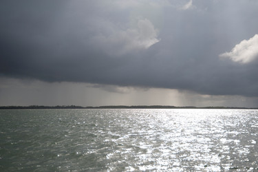 Similar image 8038353