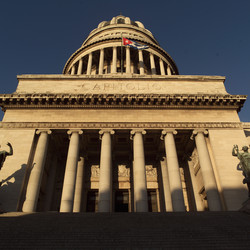 Similar image 8039049