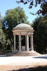 Similar image 8039562