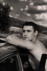 Similar image 8039600