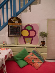 Similar image 8043812