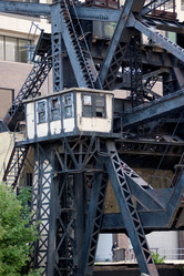 Similar image 8044006