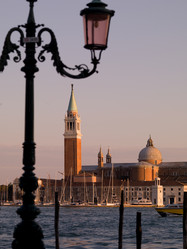 Similar image 8075111