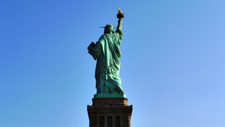 Similar image 8076176