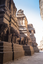 Similar image 8086578