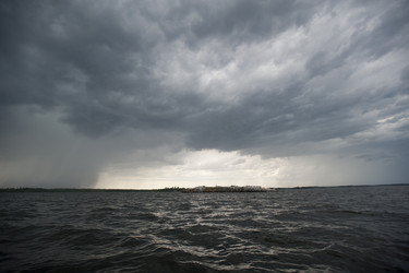 Similar image 8096509