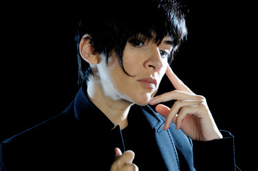 Similar image 8096550