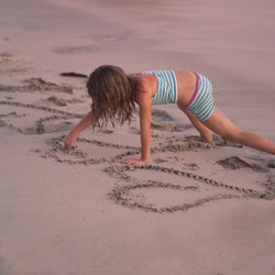 Similar image 8096558