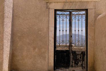 Similar image 8097435