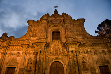 Similar image 8097581