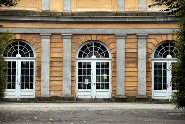 Similar image 8098056