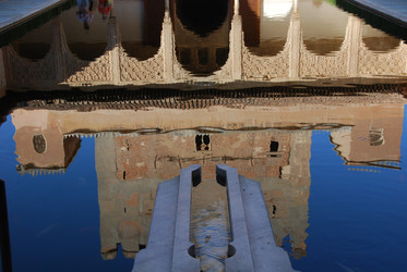 Similar image 8098382