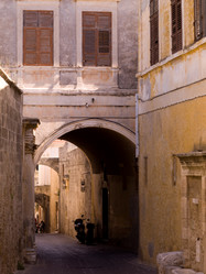 Similar image 8098583