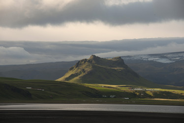 Similar image 8099325