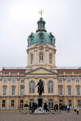 Similar image 8099387