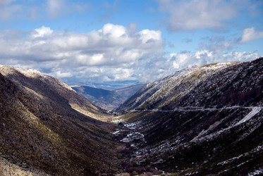 Similar image 8103345