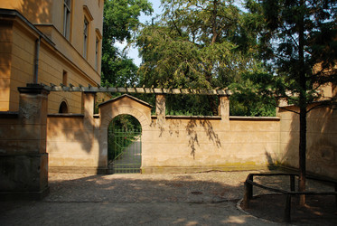 Similar image 8103699