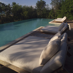 Similar image 8103959