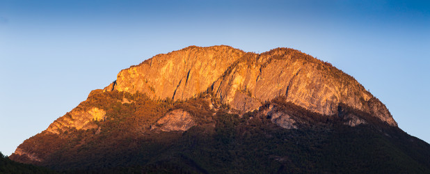 Similar image 8104722