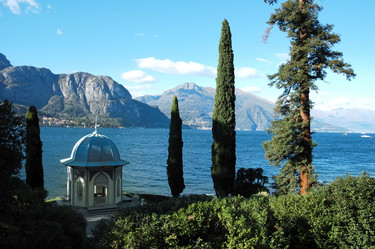 Similar image 8140157