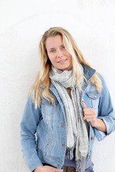 Similar image 8141942