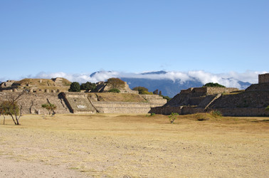 Similar image 8165620