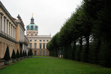 Similar image 8169073