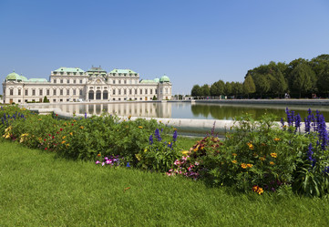 Similar image 8175007