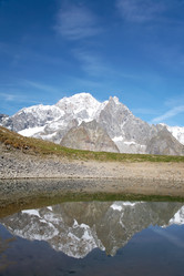 Similar image 8176119