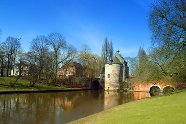 Similar image 8177895