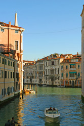 Similar image 8178019