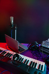 Similar image 8178075