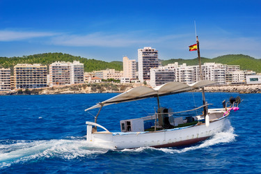 Similar image 8198281