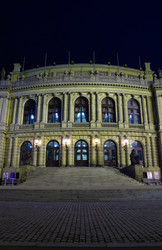 Similar image 8200124