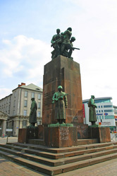 Similar image 8205756