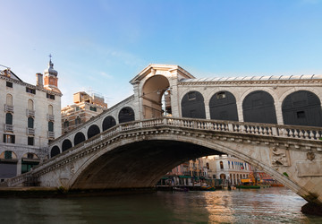 Similar image 8206291