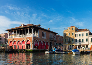 Similar image 8206322