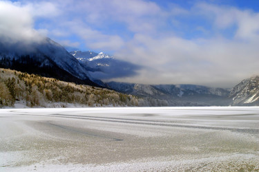 Similar image 8213127