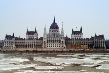 Similar image 8213630