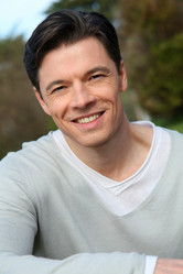 Similar image 8214310