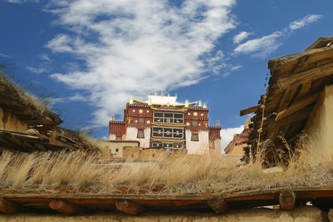 Similar image 8214918