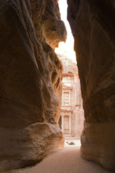 Similar image 8214950