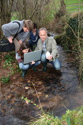 Similar image 8215041