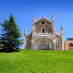 Similar image 8215447