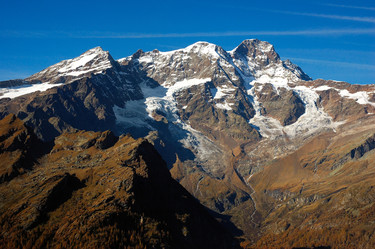 Similar image 8216401