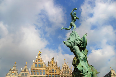 Similar image 8217216