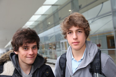 Similar image 8219736